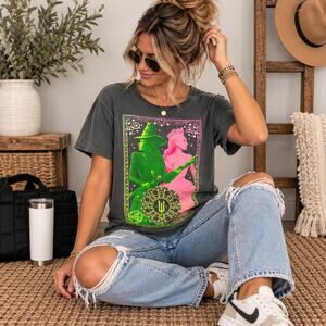 Wicked Distressed Graphic Tee Size Youth XL